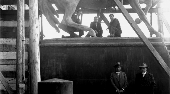  Renowacja pomnika Tadeusza Kościuszki na Wawelu w Krakowie w sierpniu 1932 r.  