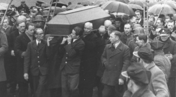  Pogrzeb hrabiego Zdzisława Tarnowskiego w listopadzie 1937 roku.  