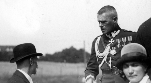  Prezydent RP Stanisław Wojciechowski w czasie pobytu w Bydgoszczy w sierpniu 1924 r.  