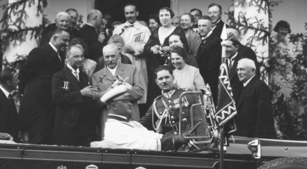  Prezydent RP Ignacy Mościcki w gościnie u profesora Kazimierza Klinga we wsi Wydrna, 21.07.1929 r.  