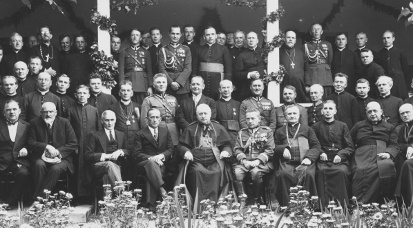  Uroczystość z okazji 300-lecia sprowadzenia obrazu Matki Bożej Kodeńskiej, 15.08.1931 r.  