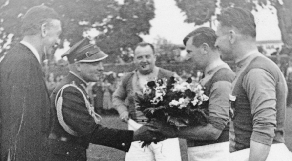  Jubileusz 35 lecia Lwowskiego Klubu Sportowego "Pogoń" w czerwcu 1939 r.  