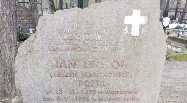  Grób Jana Lechonia na cmentarzu zakładu dla ociemniałych w Laskach pod Warszawą.  