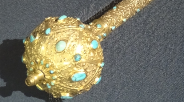  Buława Stefana Batorego, księcia Siedmiogrodu i króla Polski.  