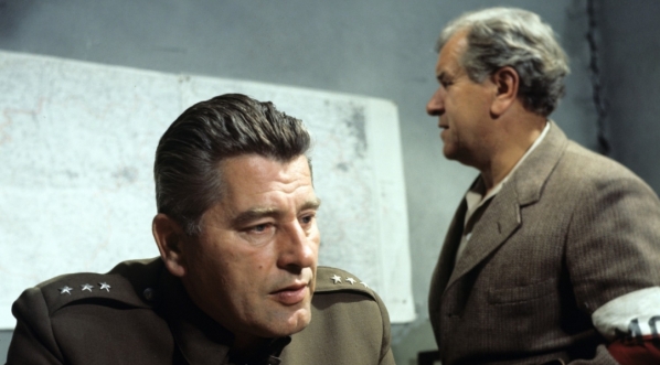  Tadeusz Schmidt i Wacław Kowalski w filmie Jerzego Passendorfera "Akcja Brutus" z 1970 roku.  