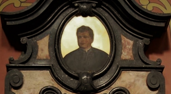  Tablica epitafijna księdza Karola Szczeklika.  