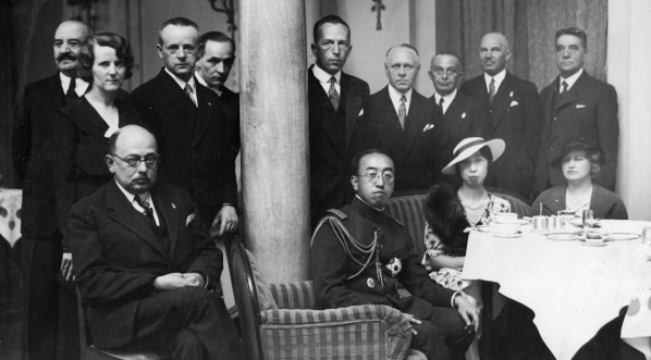  Wizyta kurtuazyjna japońskiego księcia Tsunenori Kaya z małżonką w Polsce w lipcu 1934 r.  