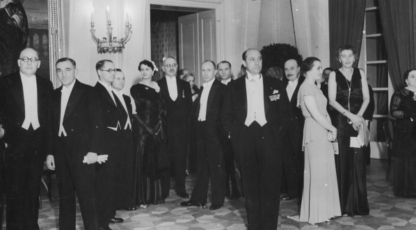  Międzynarodowy Kongres Balneologiczny w Budapeszcie w październiku 1937 r.  