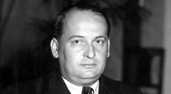  Antoni Roman, minister przemysłu i handlu.  