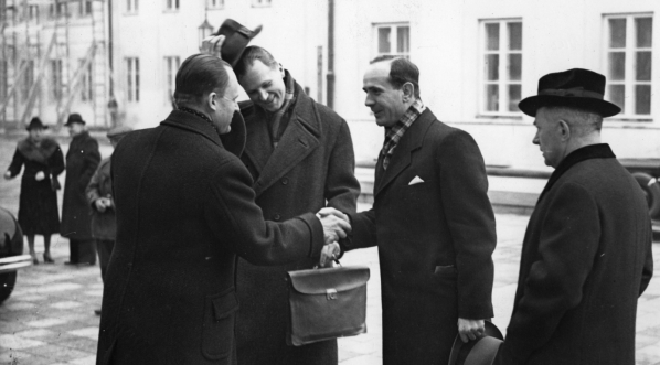  Wyjazd do Kowna attache Poselstwa RP na Litwie w marcu 1938 roku.  