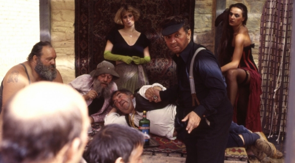  Na planie filmu Zbigniewa Rebzdy "Powrót wabiszczura" z 1989 r.  