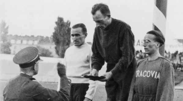  Lekkoatletyczne mistrzostwa Polski na Stadionie Wojska Polskiego im. Marszałka Józefa Piłsudskiego w Warszawie w lipcu 1938 r.  