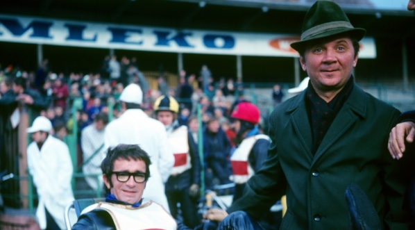  Jacek Fedorowicz i Roman Kłosowski w filmie Andrzeja Konica "Motodrama" z 1971 r.  