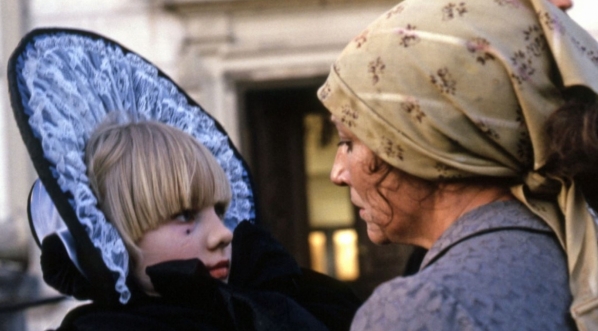  Ewa Dałkowska i Anemona Knut w filmie "Panny i wdowy" z 1991 roku.  