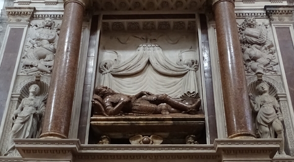  Pomnik nagrobny Jana Tarnowskiego i jego syna Jana Krzysztofa w katedrze w Tarnowie.  