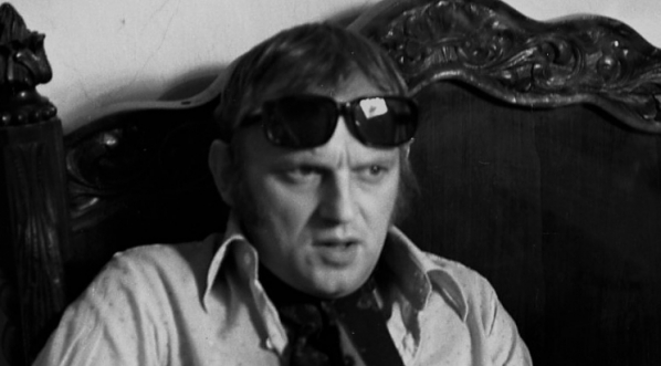  Jerzy Gruza w trakcie realizacji filmu "Dzięcioł" w 1970 r.  