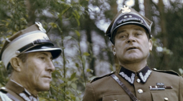  Scena z filmu Romana Wionczka "Sekret Enigmy" z 1979 r.  