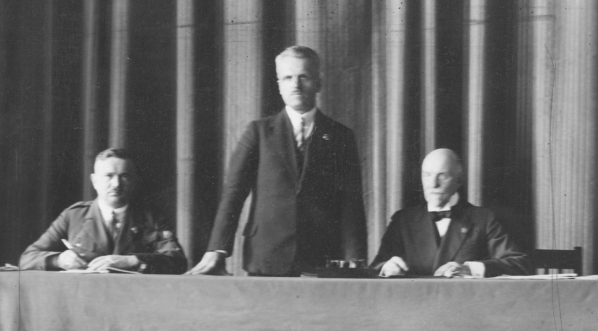  Prezydium Zjazdu Związku Harcerstwa Polskiego.  