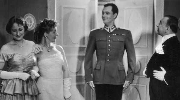  Sztuka "Maman do wzięcia" w Teatrze Syrena w Warszawie w 1957 r.  