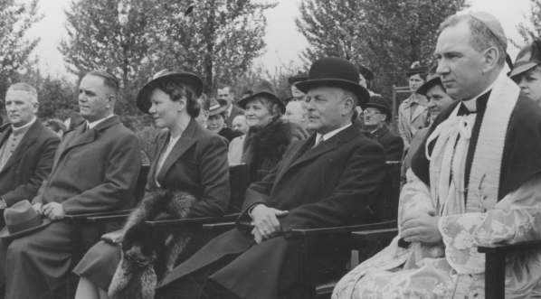  Uroczystość poświęcenia ogródka jordanowskiego w Katowicach 14.05.1939 r.  