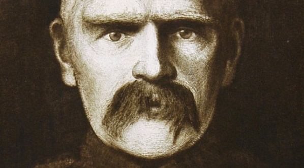  "Józef Piłsudski Marszałek Polski" Franciszka Siedleckiego.  