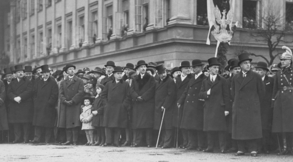  Obchody Święta Niepodległości na placu Saskim w Warszawie 11.11.1926 r.  