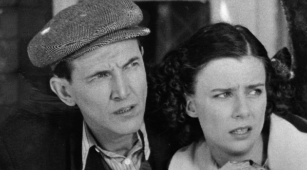  Scena z filmu Filipa Bajona "Poznań 56" z 1996 r.  