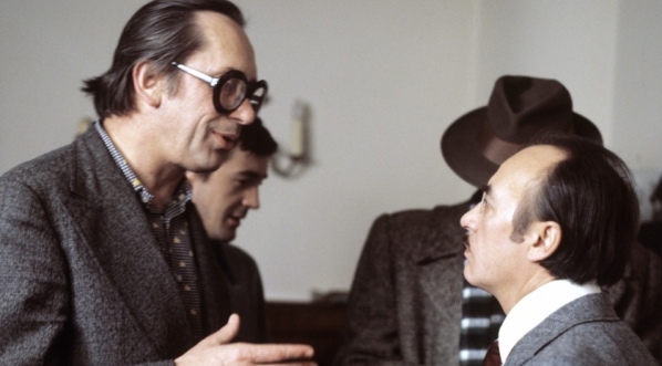  Na planie filmu "Hallo Szpicbródka, czyli ostatni występ króla kasiarzy" z 1978 r.  