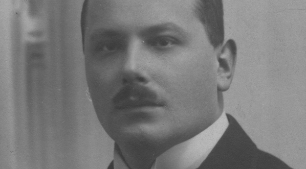  Alfred Poniński - pierwszy sekretarz Ambasady RP w Paryżu.  