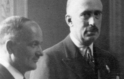  Prezes Roman Górecki i książę Janusz Radziwiłł.  