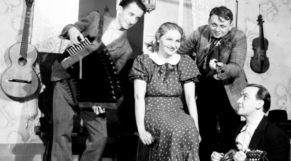  Przedstawienie "Muzyka na ulicy" w Teatrze im. Juliusza Słowackiego w Krakowie w listopadzie 1935 r.  