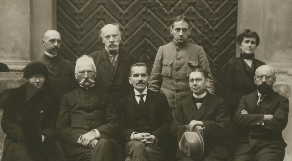  Pracownicy Biblioteki Uniwersytetu Stefana Batorego w Wilnie.  