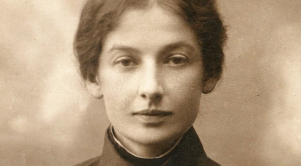  Portret Jadwigi Sienkiewiczówny, później Korniłowicz jako instruktorki oświatowej w 1920 r.  