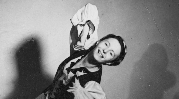  Ziuta Buczyńska w tańcu "Kujawiak" w 1936 r.  