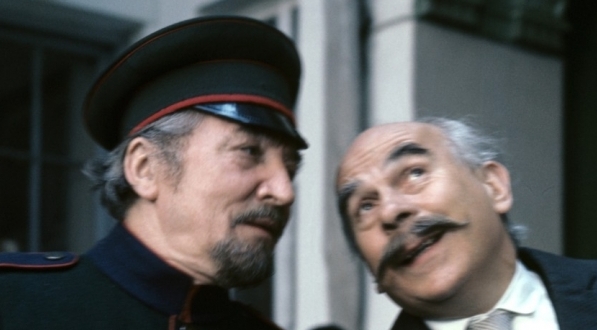  Scena z filmu Ryszarda Bera "Lalka" z 1977 r.  
