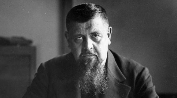  Konstanty Chyliński, wiceminister wyznań religijnych i oświecenia publicznego.  