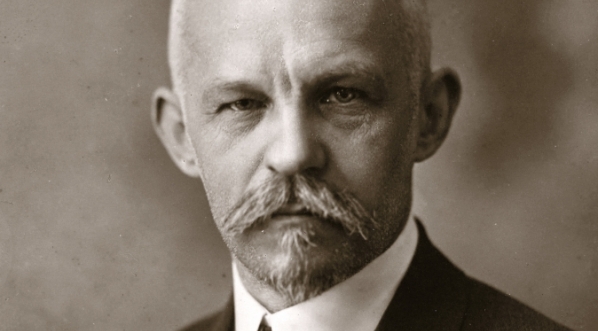  Aleksander Mogilnicki.  