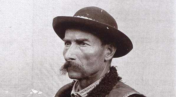  Klimek Bachleda w stroju góralskim.  