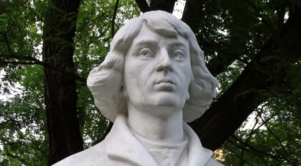  Popiersie Mikołaja Kopernika w parku Jordana w Krakowie.  