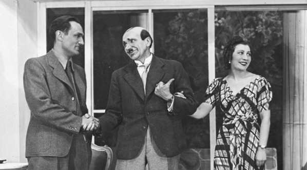  Przedstawienie "Dlaczego zaraz tragedia" Romana Niewiarowicza w Teatrze Miejskim w Bydgoszczy w marcu 1939 r.  