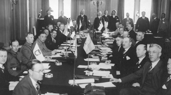  XI Kongres Międzynarodowej Federacji Narciarskiej (FIS) w Oslo w lutym 1930 r.  