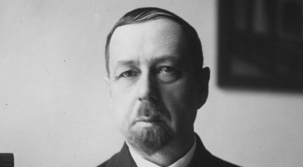  Kontradmirał Wacław Kłoczowski.  