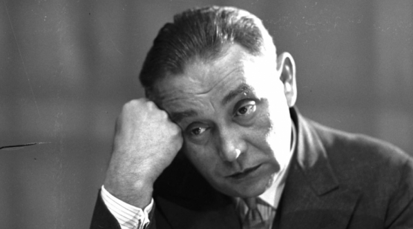  Stefan Jaracz w przedstawieniu "Pan Brotonneau" w Teatrze im. Juliusza Słowackiego w Krakowie w październiku 1929 roku.  