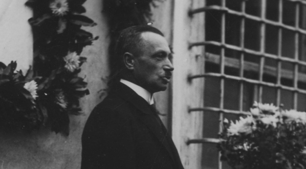  Przemówienie wojewody stanisławowskiego Aleksandra Morawskiego na jubileuszu 200-lecia I Gimnazjum Państwowego w Stanisławowie we wrześniu 1928 r.  