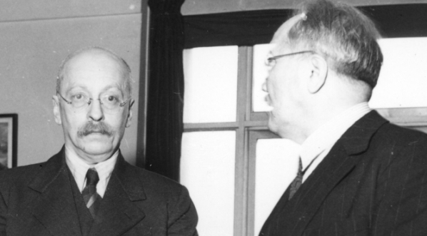  Adam Pragier obejmuje urząd ministra informacji i dokumentacji 30.11.1944 r.  