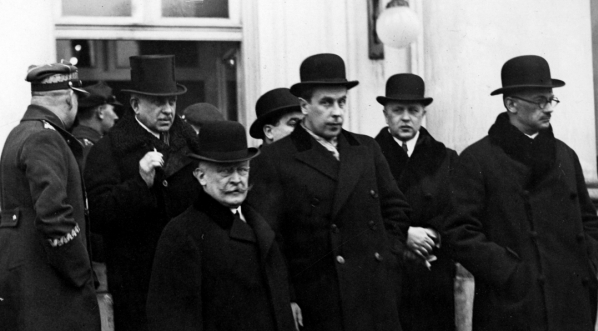  Uroczystości imieninowe Marszałka Polski Józefa Piłsudskiego w Warszawie 19.03.1930 r.  