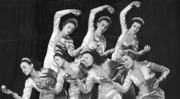  Zespół baletowy Janiny Mieczyńskiej w 1936 r.  