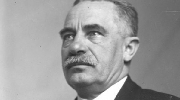  Jan Załuska, poseł.  