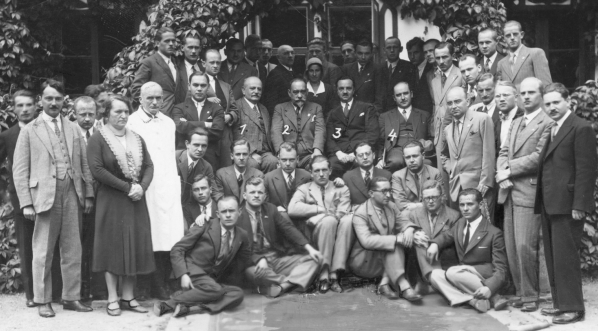  Wycieczka studentów medycyny do uzdrowiska Morszczyn-Zdrój w lipcu 1932 r.  