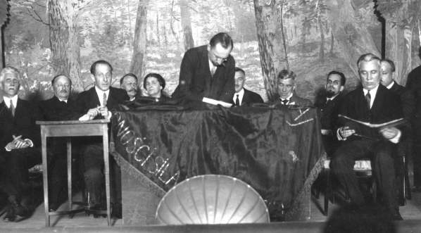  IV Zjazd Towarzystwa Uniwersytetu Robotniczego w Warszawie 2.02.1924 r.  